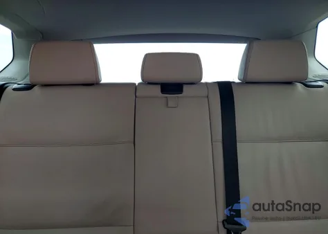 2013 BMW X3 xDrive28I z USA, uszkodzony, nr VIN 5UXWX9C58DLK59937